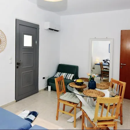 Charming Greek-style Apartment Ialysos (Rhodes)